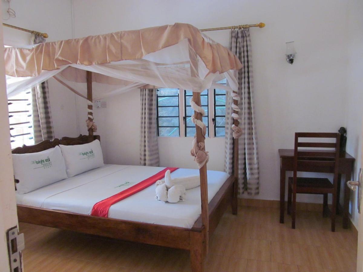 The Bright Star Resort Diani Beach Kültér fotó