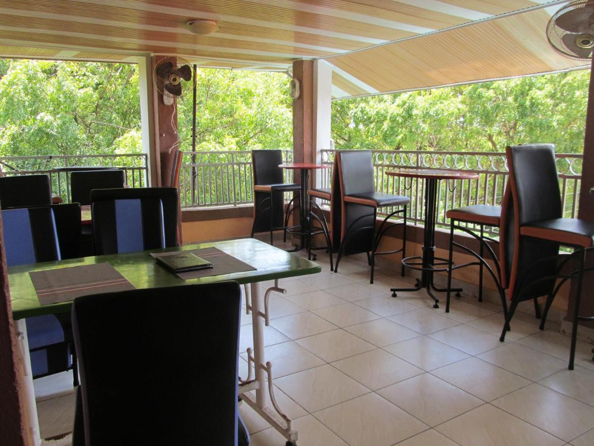 The Bright Star Resort Diani Beach Kültér fotó